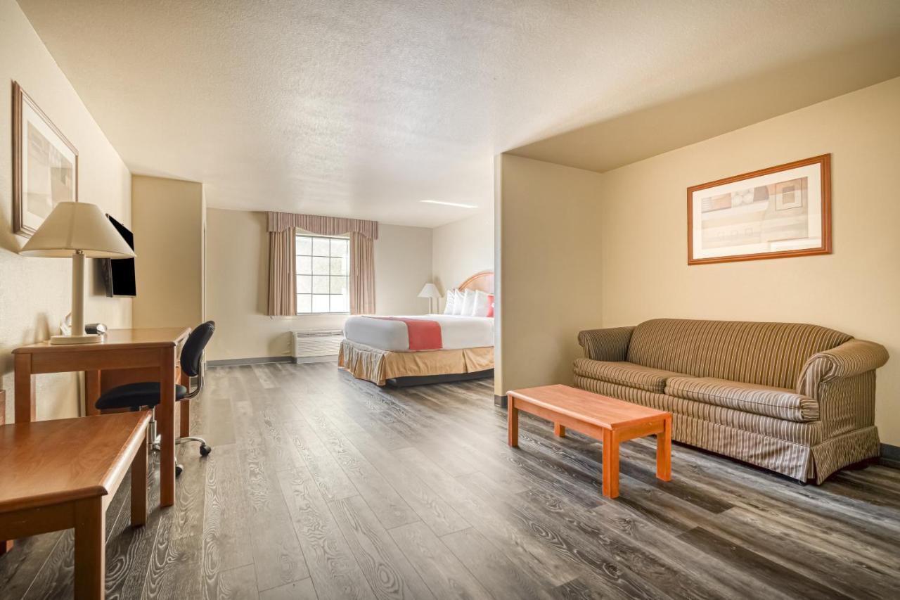 Oyo Townhouse Wichita Falls West Экстерьер фото