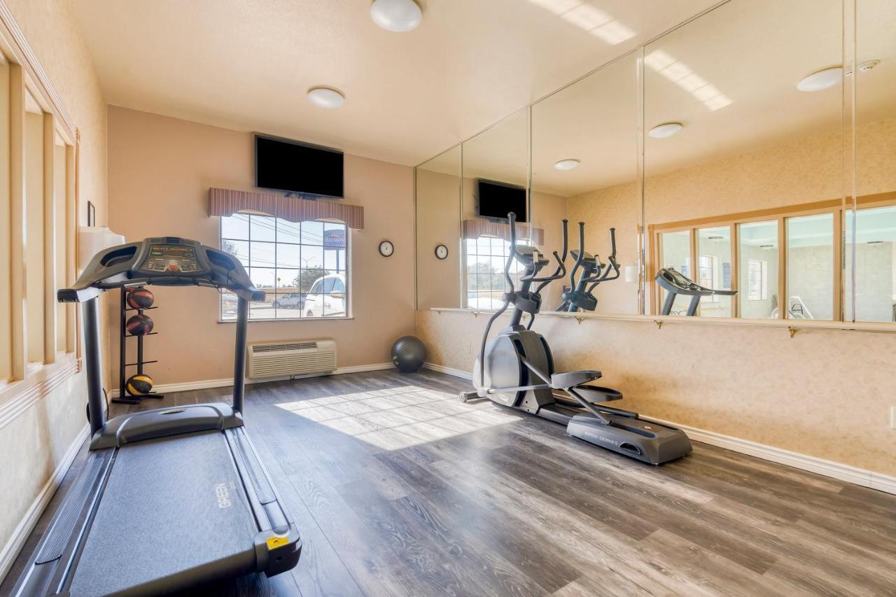 Oyo Townhouse Wichita Falls West Экстерьер фото