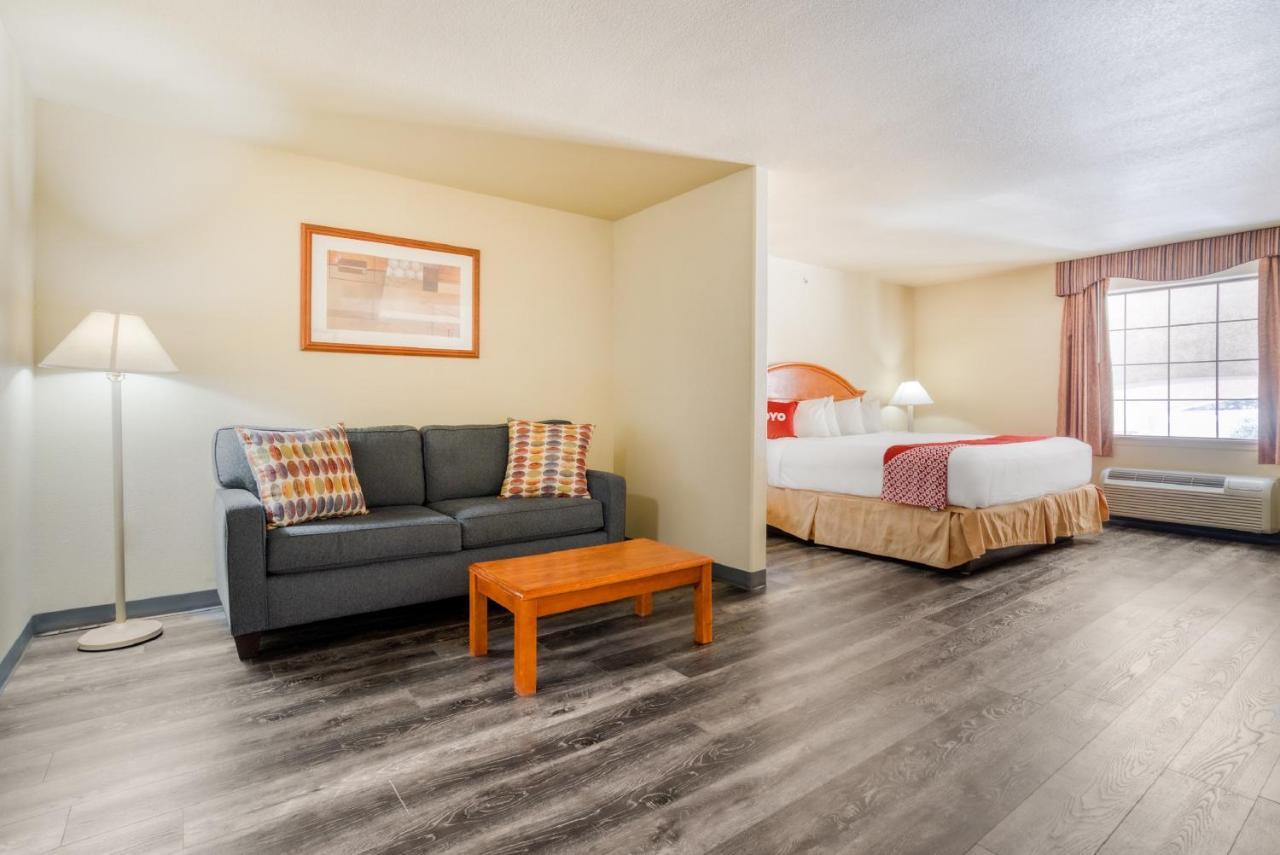 Oyo Townhouse Wichita Falls West Экстерьер фото
